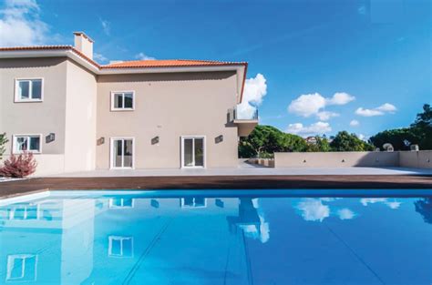 homes for sale in lisbon portugal with garden